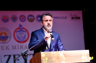 Siyah İnci İçin Görkemli Festival Başladı